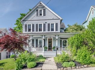 23 Foster St, Newton, NJ 07860