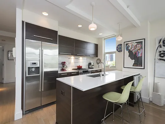 Sold by Sotheby's International Realty | media 2