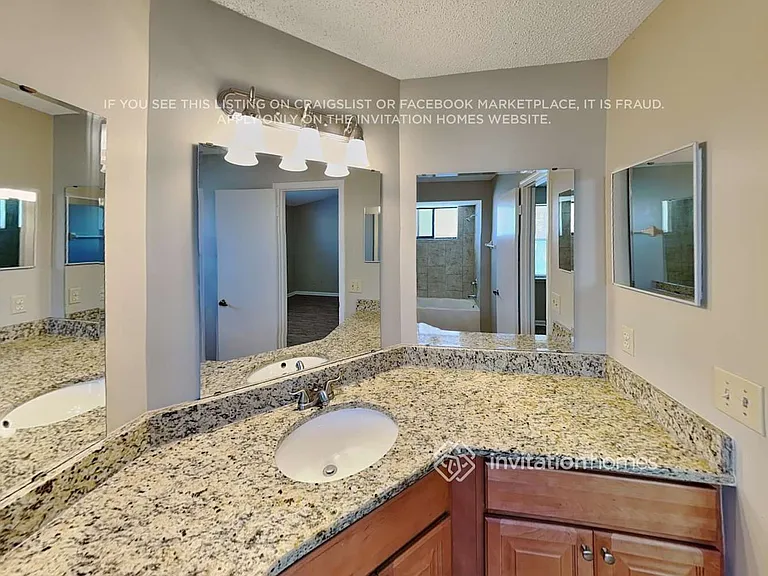 10765 Losco Junction Dr — Photo 11