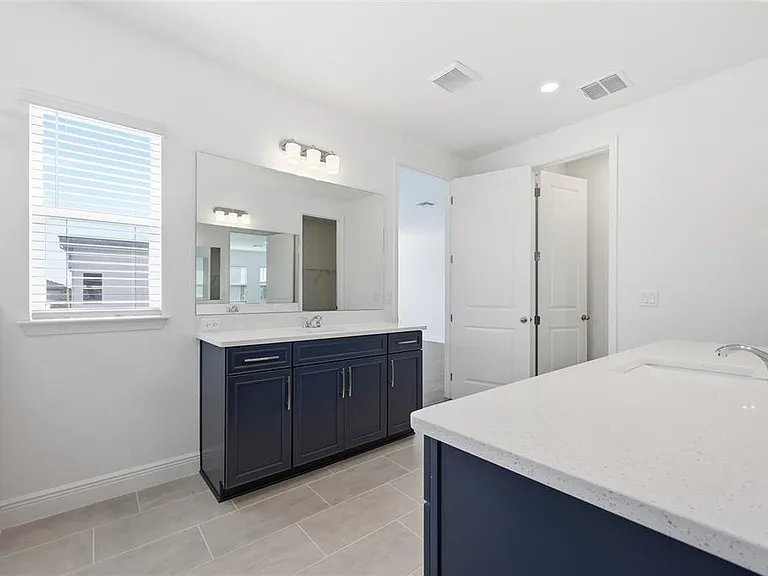 10085 Ballast Dr — Photo 24