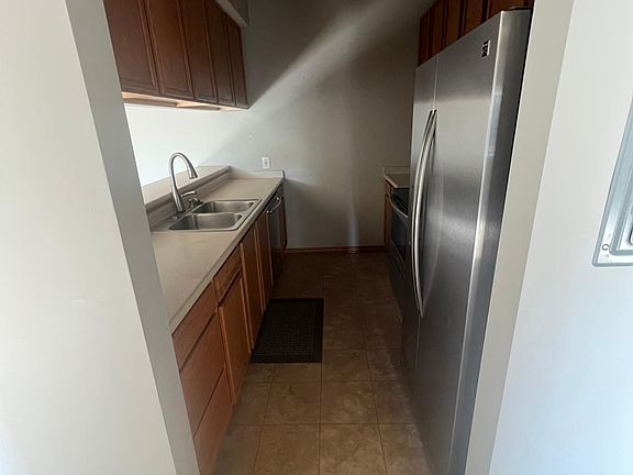 3rd image of 1112 N 6th St Unit 68