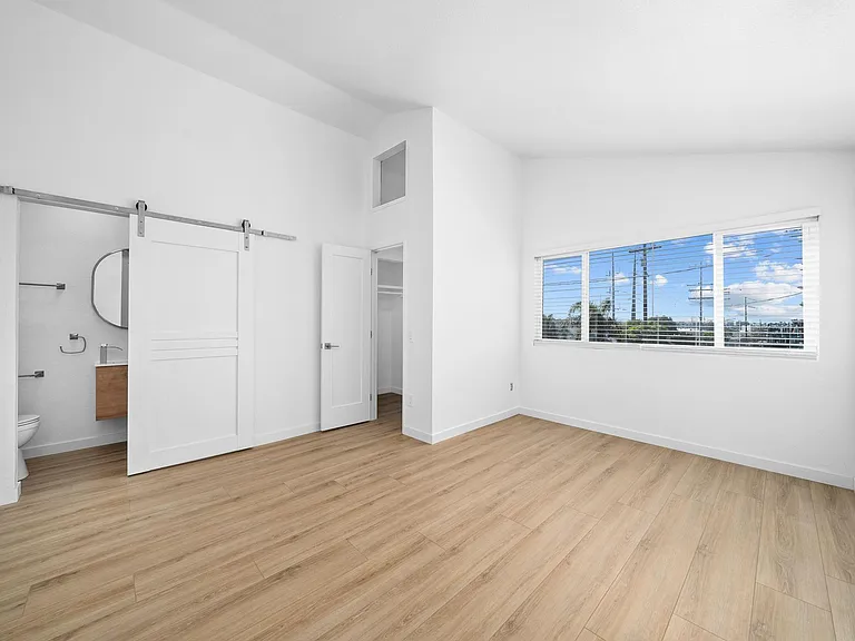 1101 Colusa St #1 — Photo 28