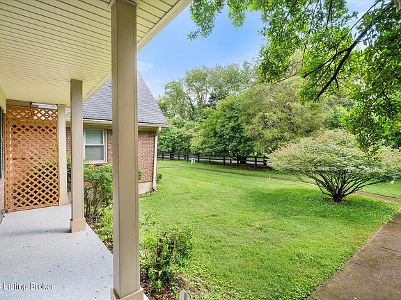 2nd image of 3008 Freys Hill Rd