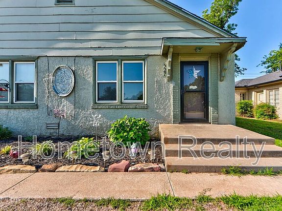 2nd image of 527 W Dill St