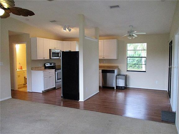 3rd image of 10182 Gulfstream Blvd