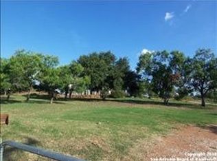 6170 Smith Rd, Von Ormy, TX 78073