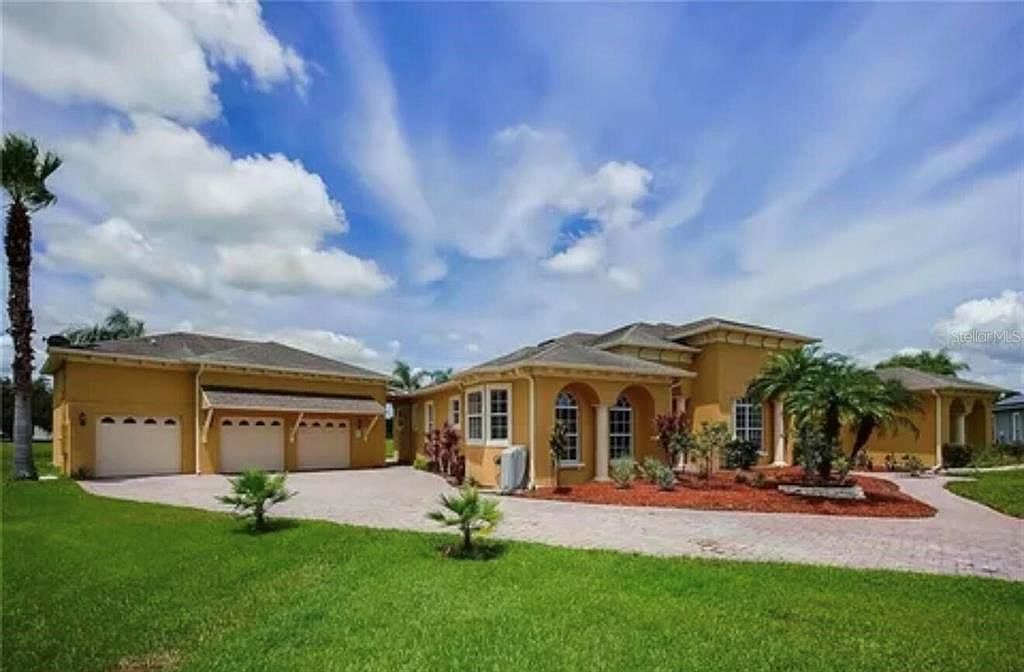 2120 Bunker View Ct
