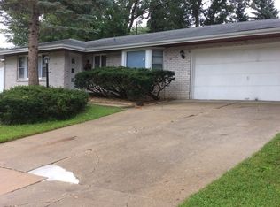4803 Flintridge Ct, Rockford, IL 61107