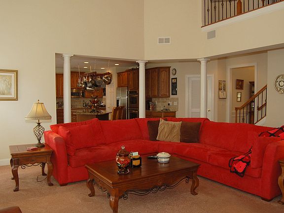 4th image of 213 Silvercliff Dr