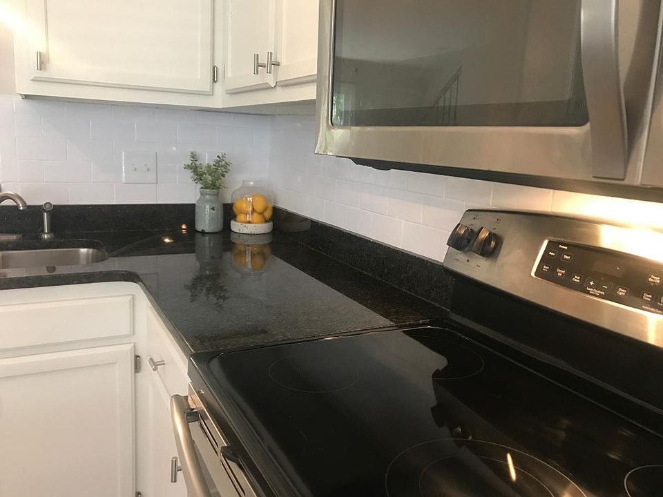 1st image of 4359 Baylor St