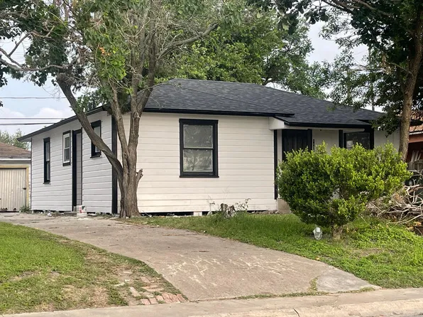 4458 Kilgore St, Corpus Christi, TX 78415