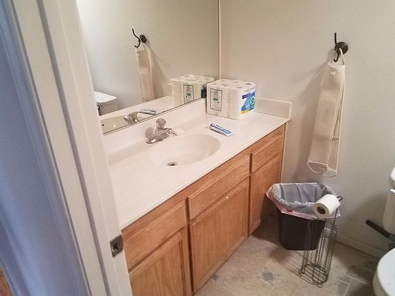 3rd image of 21842 Hurons Ave