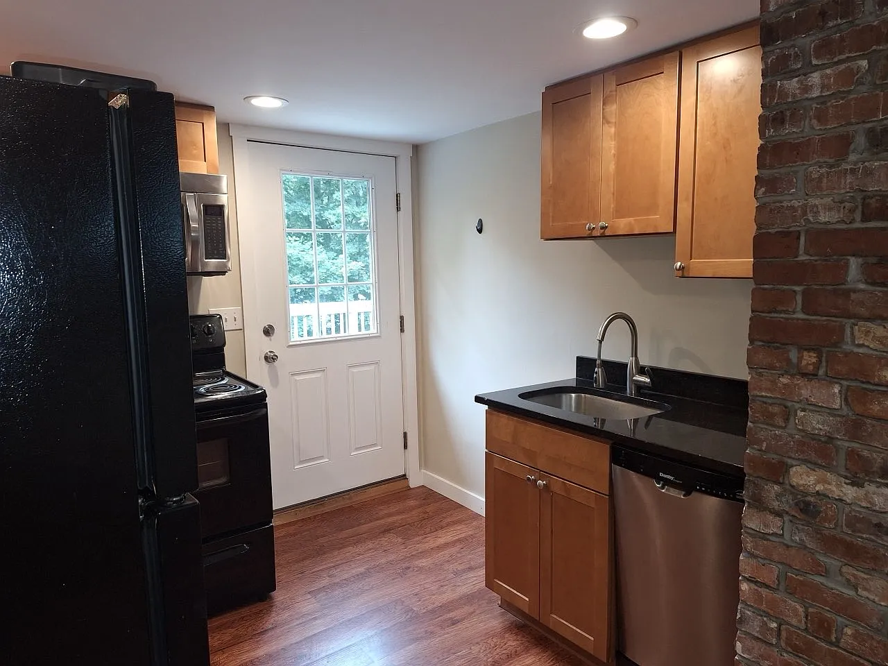 1 bed, $1,800 — Photo 4
