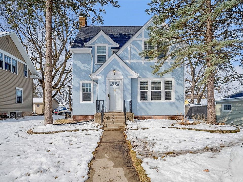 215 NE Cherry Ave, Earlham, IA 50072 Zillow