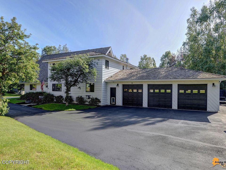 1st image of 2121 Belmont Dr