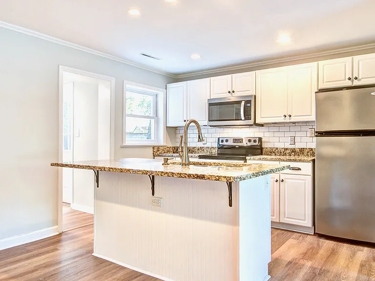 1236 Parkwood Estates Dr — Photo 11
