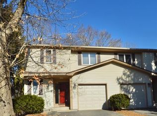 17 Uplands Way #17, Glastonbury, CT 06033