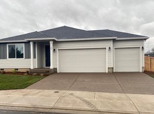 270 W 19th St, Lafayette, OR 97127