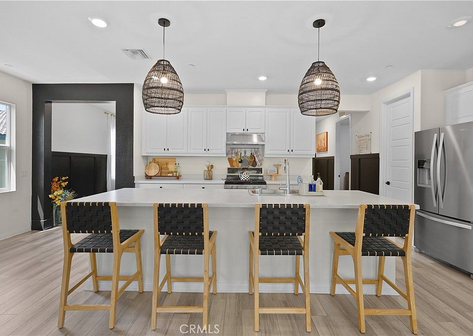 1st image of 27462 Tyrrhenian Dr
