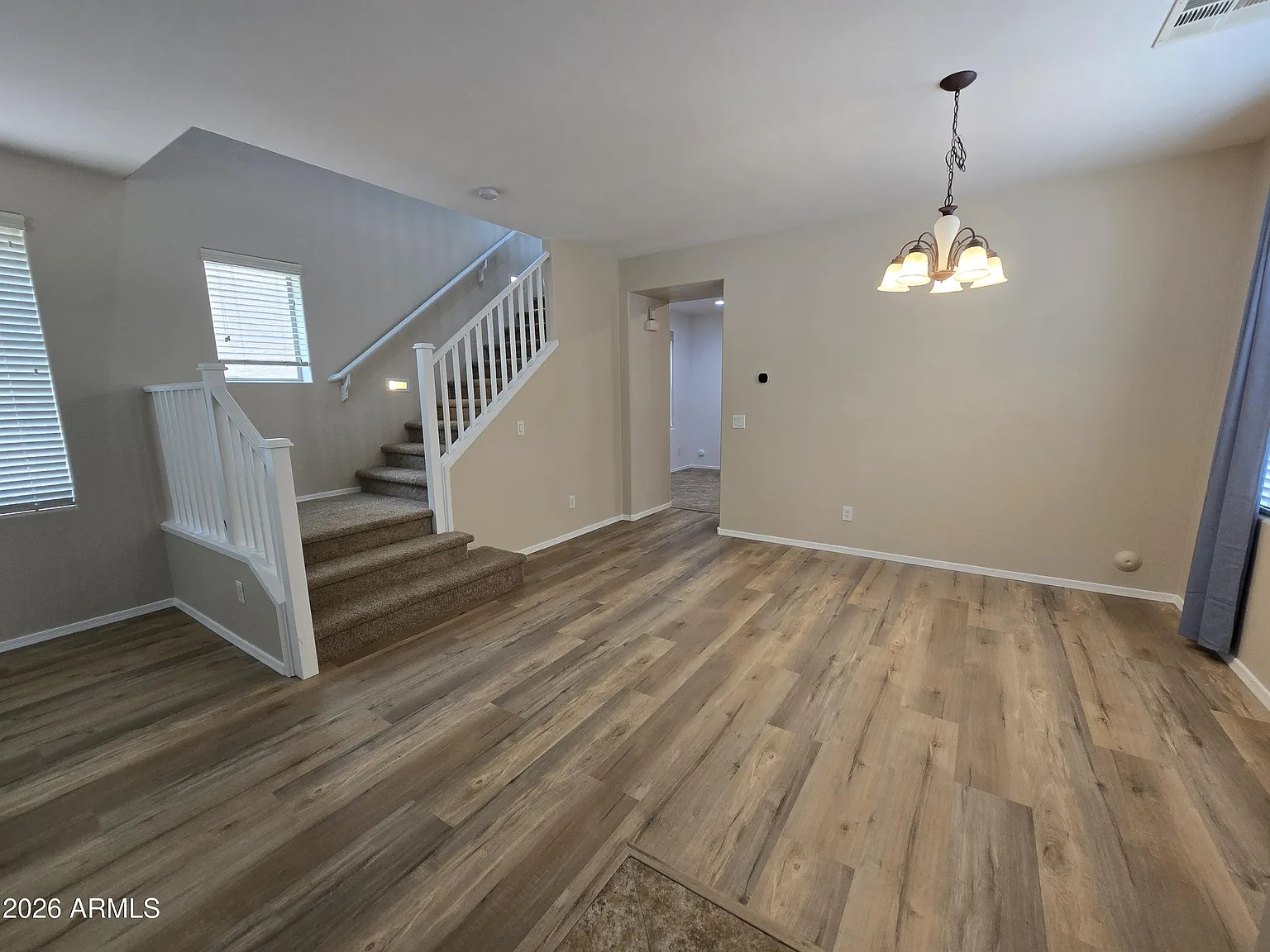 4 bed, 2.5 bath, 2356 sqft, $2,350 — Photo 3