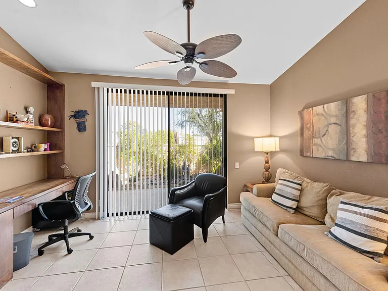 72385 Beverly Way — Photo 30