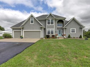 4606 E 219th St, Belton, MO 64012