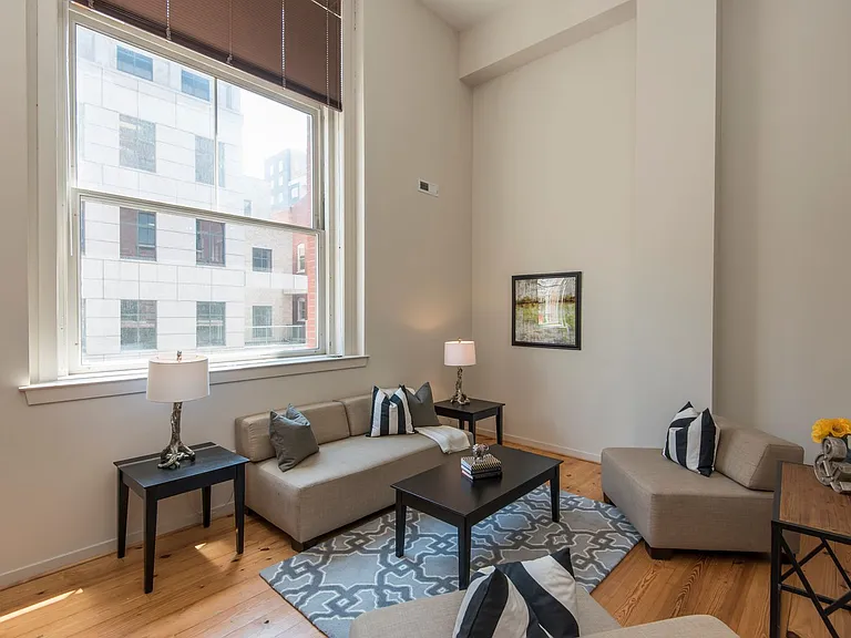 1200 Walnut St — Photo 23
