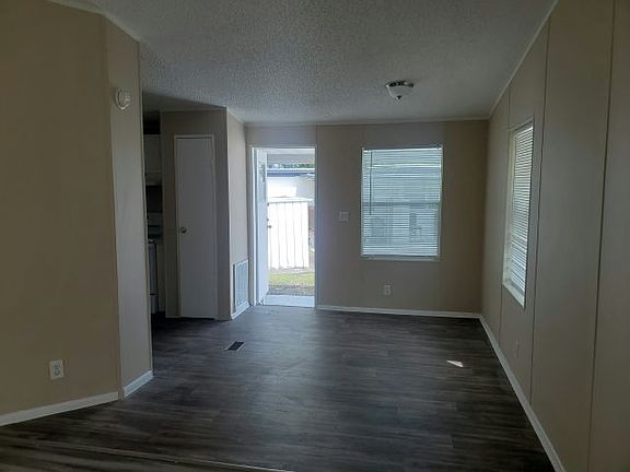 4th image of 2850 New Tampa Hwy #116