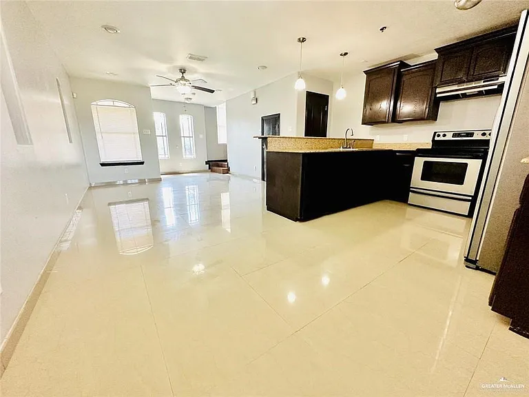 1204 W Fig Ave #2 — Photo 3