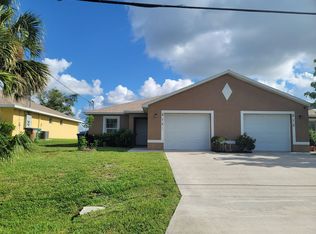 613 SE 5th St, Cape Coral, FL 33990