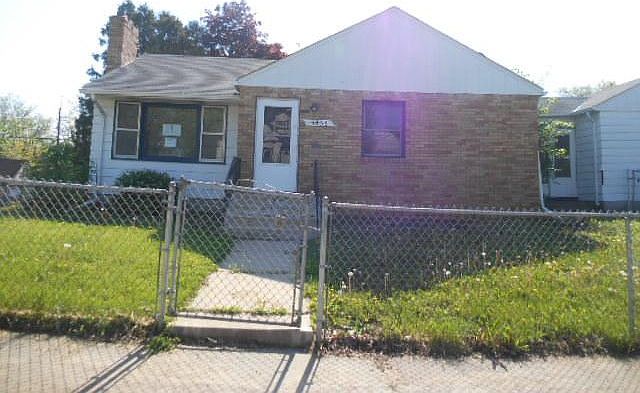 1st image of 3456 Emerson Ave N