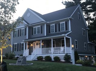 7 Green Meadow Dr, Wilmington, MA 01887