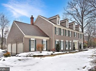 1636 Stonington Cir, North Wales, PA 19454