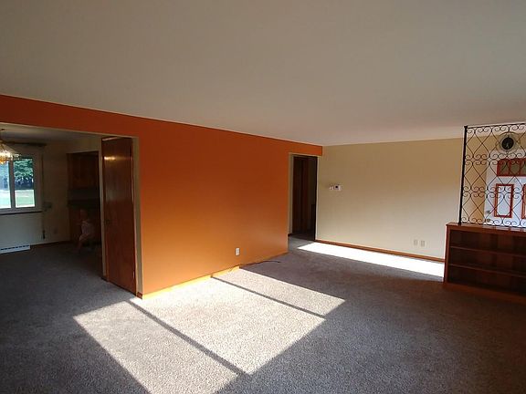 3rd image of 419 Marviel Dr