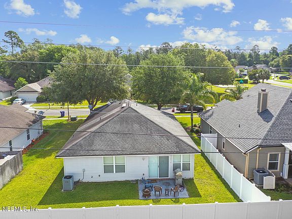 5th image of 96041 Piedmont Dr
