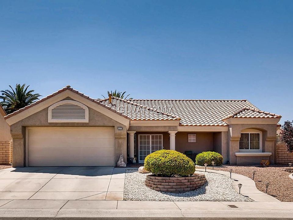 1st image of 2537 Tumble Brook Dr