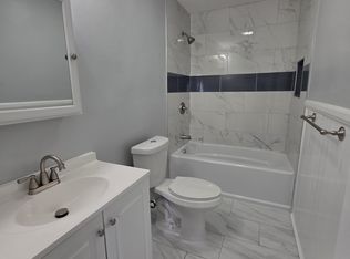 170 Fairmont Ave #3, Worcester, MA 01604