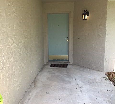 Front entry porch