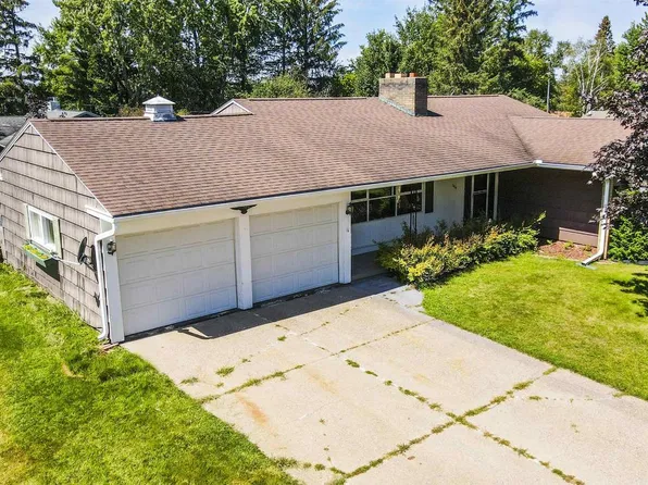 1404 SUMMIT DRIVE, Wausau, WI 54401