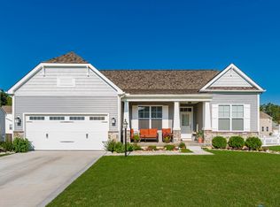 137 Broadmoore Blvd, Pataskala, OH 43062