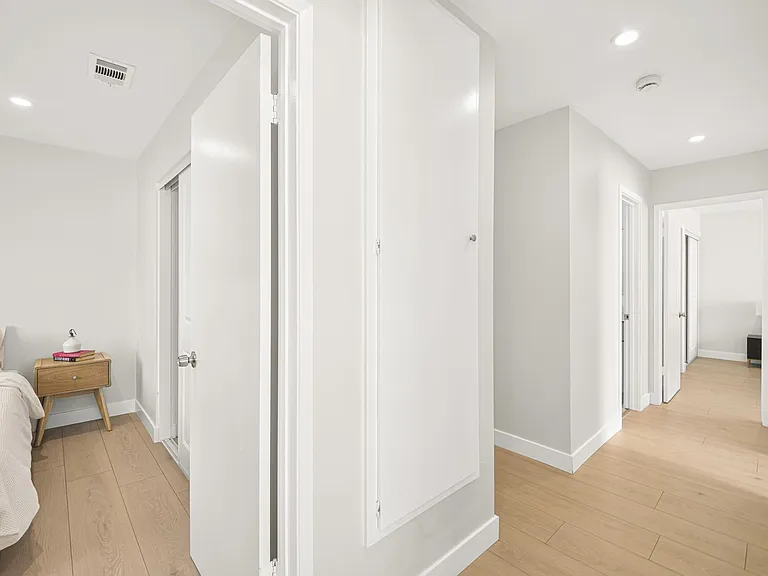 4141 E Addington Cir — Photo 5