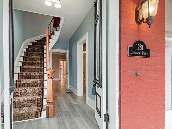 3rd image of 1281-3 Dennison Ave