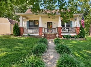 302 Main St, Cumberland City, TN 37050