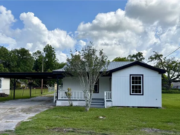 106 W Carlton St, Sulphur, LA 70663