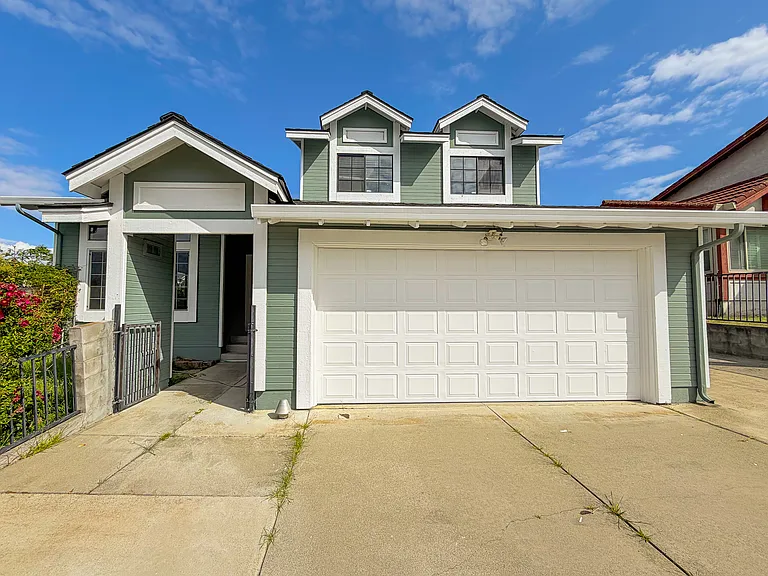 118 Meadowlark Way — Photo 2