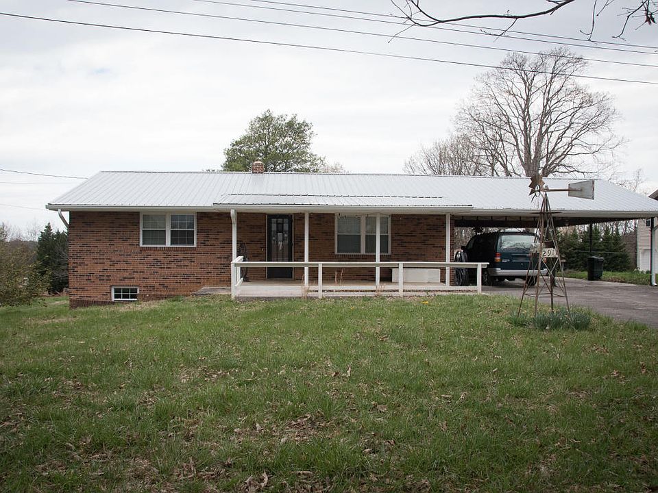 1st image of 2911 Parkview Dr