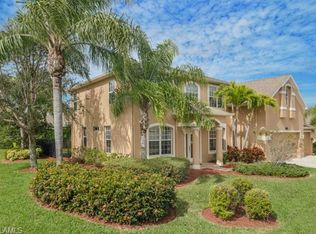 209 Skipping Stone Ln, Naples, FL 34119