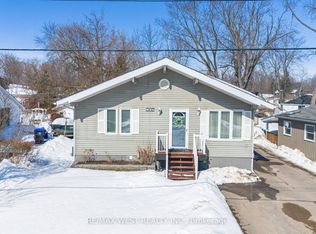 924 Vicrol Dr, Innisfil, ON L9S1V4