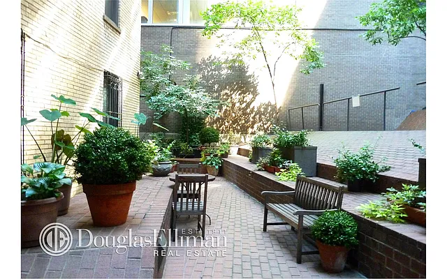 Sold by Douglas Elliman | media 12