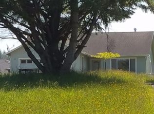 3815 Dows Prairie Rd, McKinleyville, CA 95519